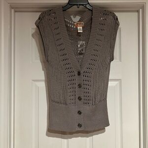 Mudd Gray Sweater Vest Sz M NWOT